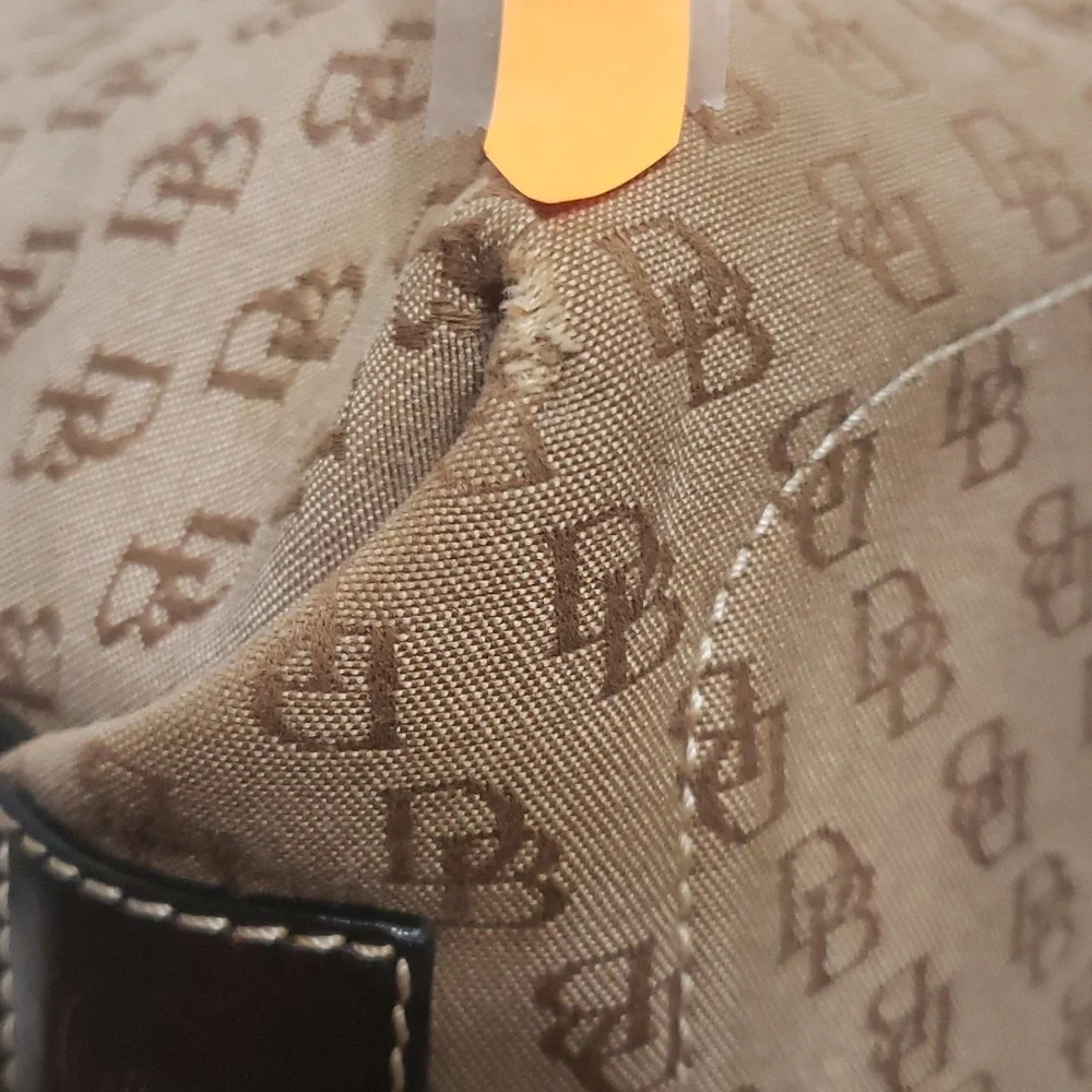 Dooney&Bourne Signature‎ Canvas Shoulderbag